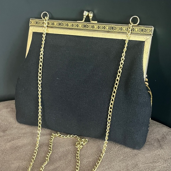 Vintage French Petit Point Tapestry Purse. Small Size Bag with Clasp Closure. - Picture 5 of 12